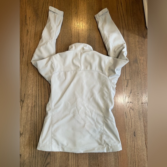 Patagonia Polartec Windbloc Full Zip Jacket-Light Gray-Size Small - Picture 2 of 6